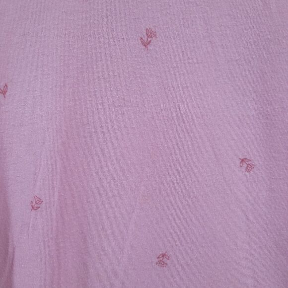 A.n.a size XL pink floral v neck tee shirt - Picture 2 of 5
